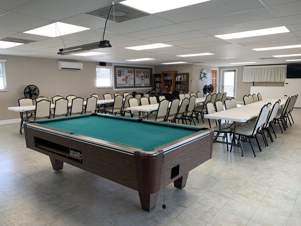 Endless-Summer-Community-Amenities-Club-House-04